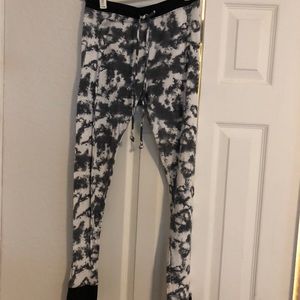 Xhilaration Small jogger